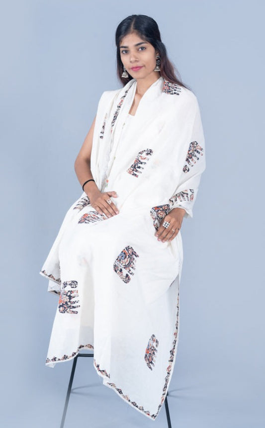 OMVAI Rajsi Gaj Hastkala Dupatta with applique and Hand-work - Black