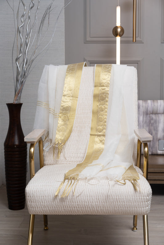 OMVAI Paisley Border Chanderi Silk Dupatta - Pearl White