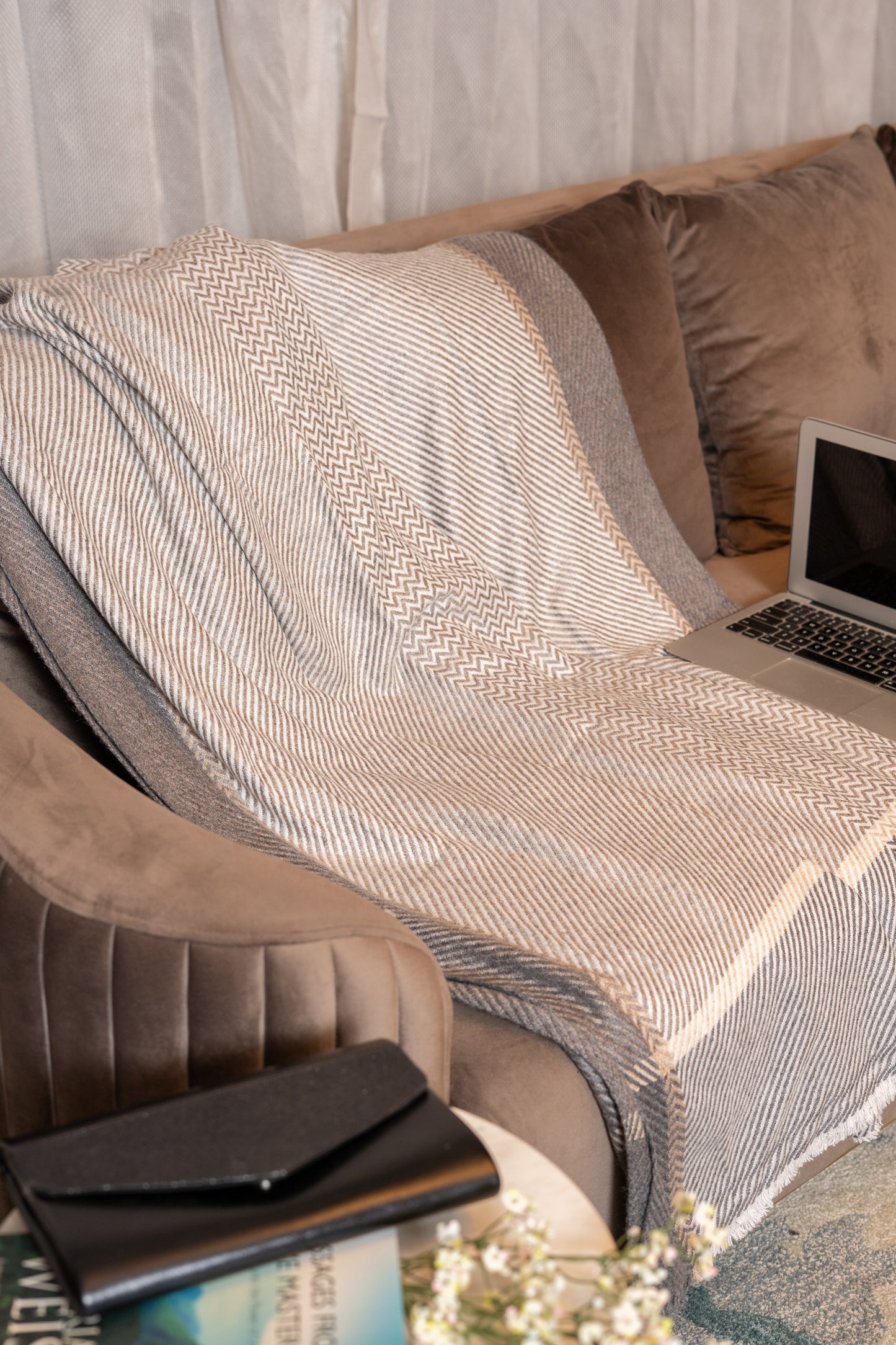 OMVAI Regal Patterned Woven Throw Blanket / Comforter with Border - Mushroom with Charcoal grey