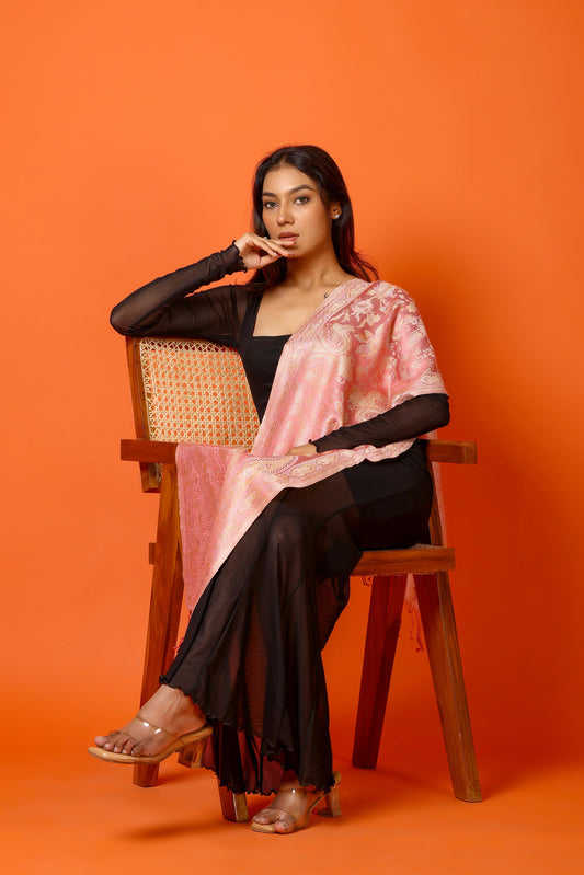 OMVAI Victorian Paisley Premium Woven Silk Stole - Peachy Pink