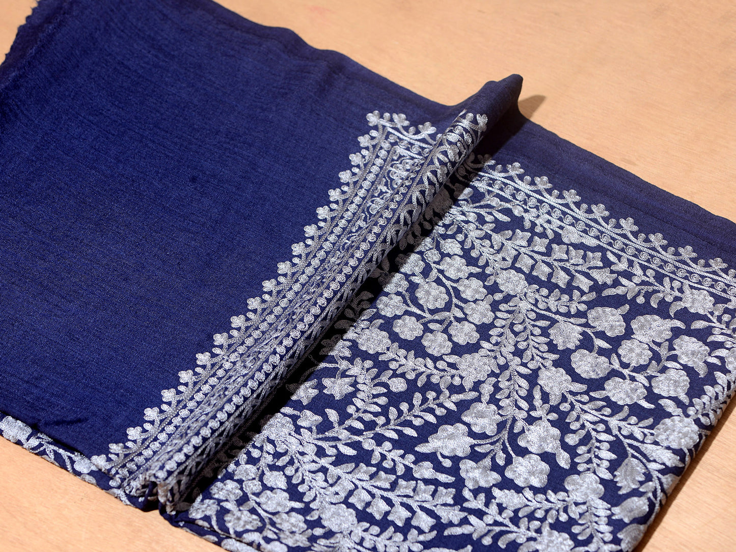 Nazaakat Exquisite Embroidered Stole - Royal Blue