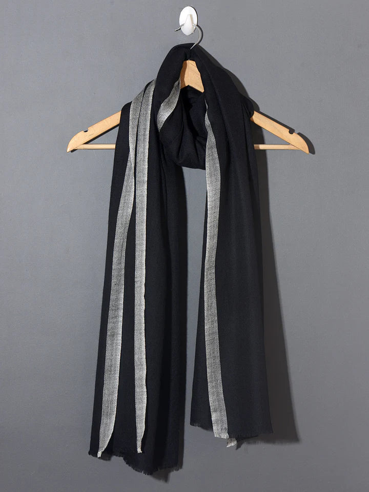 How to Style a Ladies Shawl with Sarees, Suits, and Western Wear?