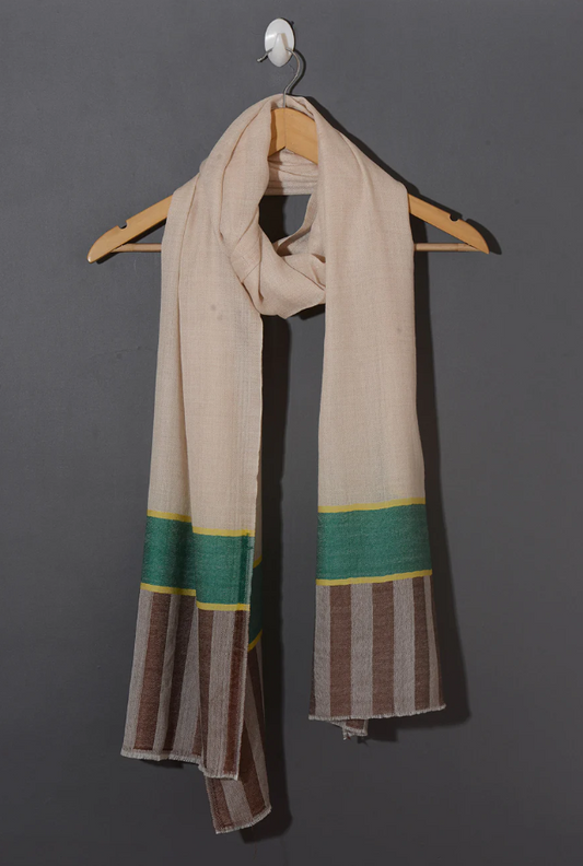 How Is a Kashmiri Shawl Different from a Regular Woolen Shawl?