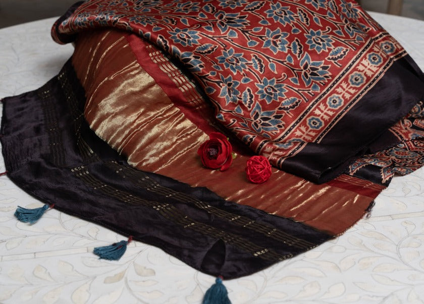 OMVAI Bel Sundari Hand Block Printed Premium Modal Stole with Zari Border - Red