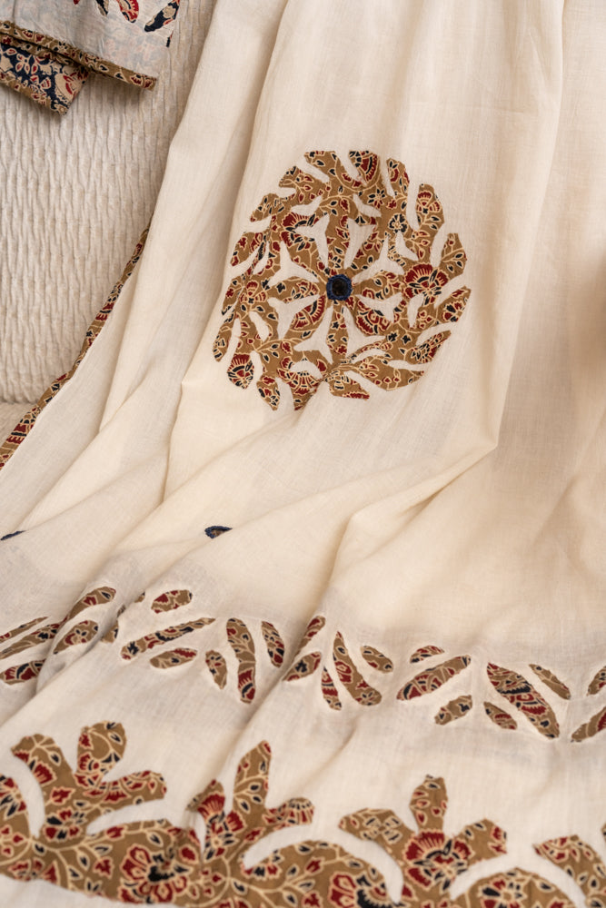 OMVAI Vishal Chakra Hastkala Dupatta with applique and Hand-work - Caramel Brown