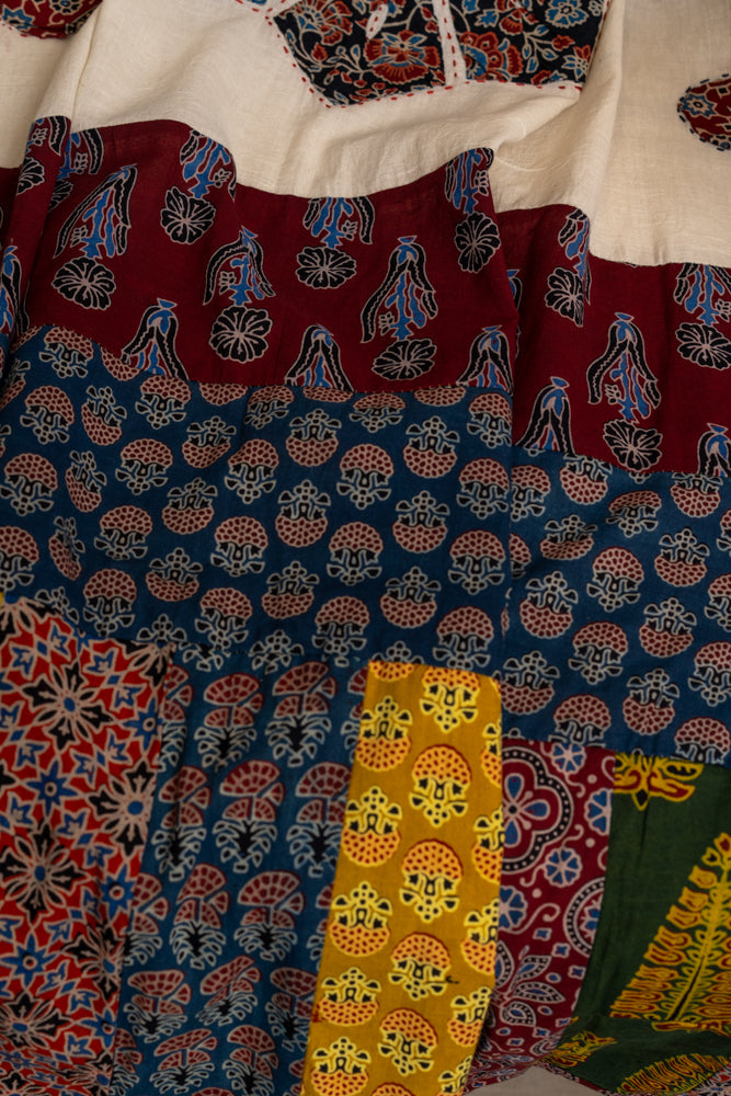 OMVAI Pushp Bahaar Hastkala Dupatta with applique and Hand-work - Maroon Multi