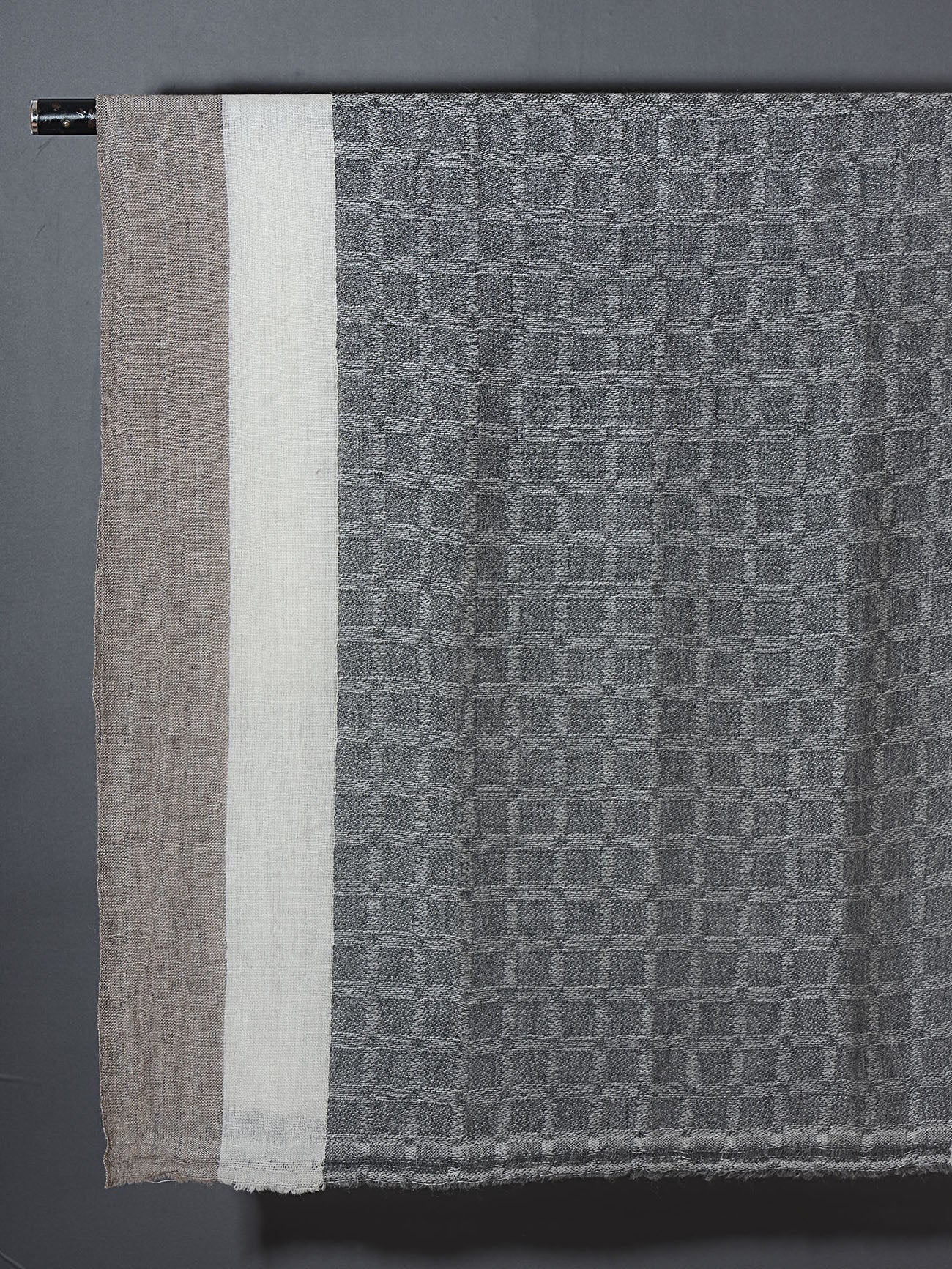 Box Weave Checks Super Soft Woolen Muffler - Grey
