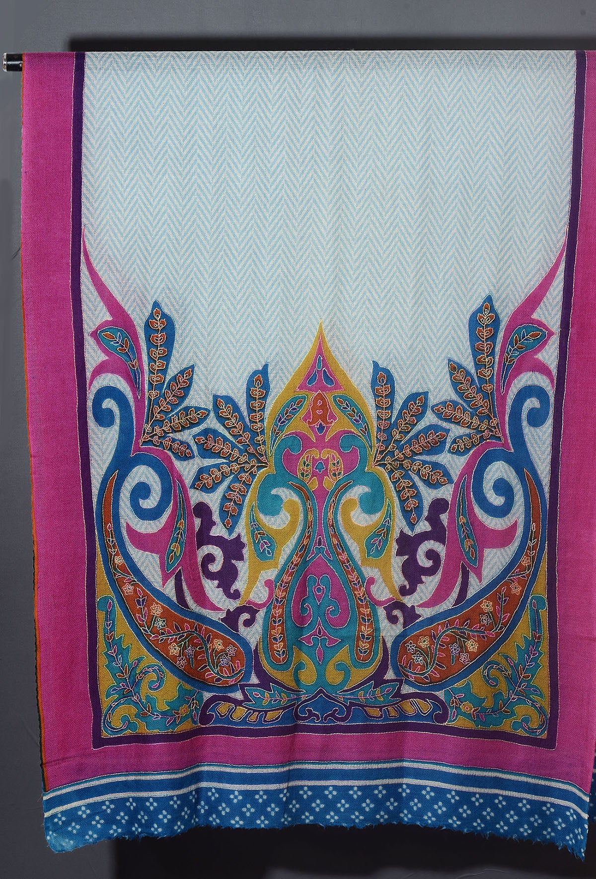 MUGHAL BUTA Exquisite Kalamkari Kani Stole with Hand embroidery - Aqua
