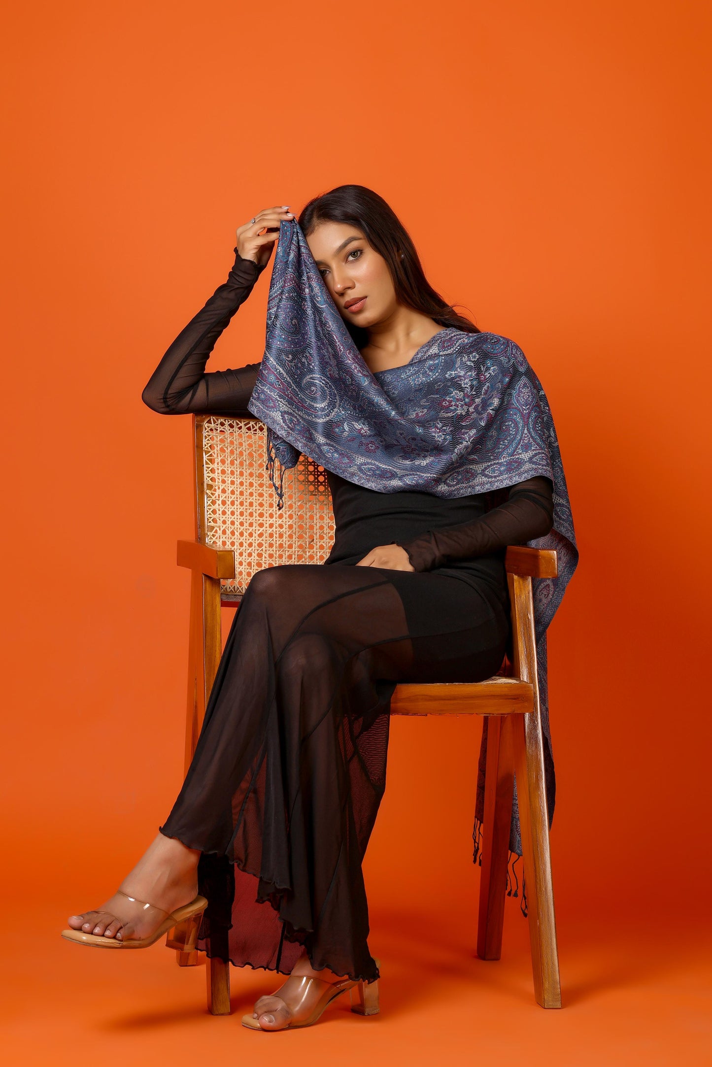 OMVAI Victorian Paisley Premium Woven Silk Stole - Blue Regalia