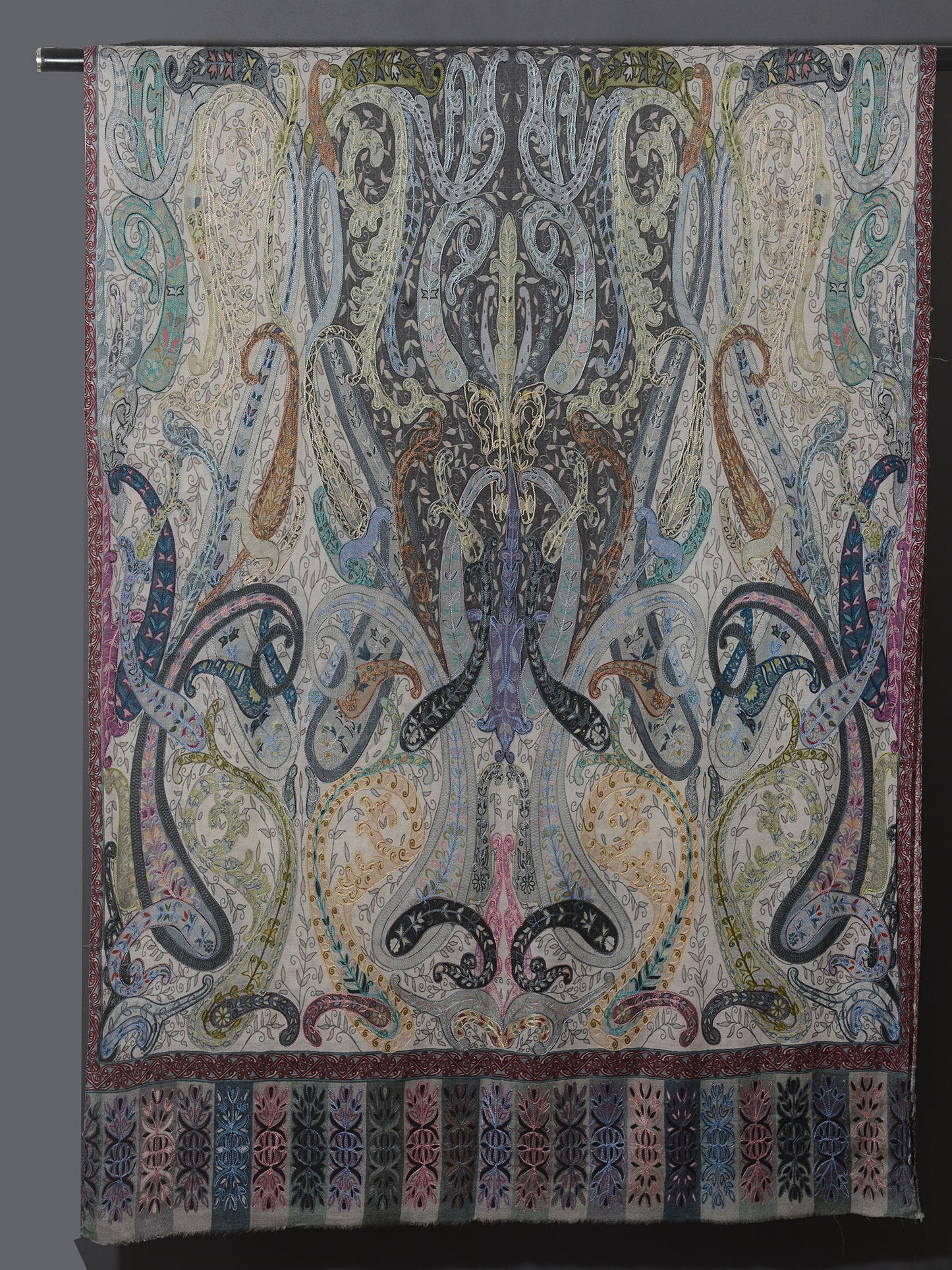 OMVAI Kalamkari Kani with Embroidery - Shades of Grey pastels