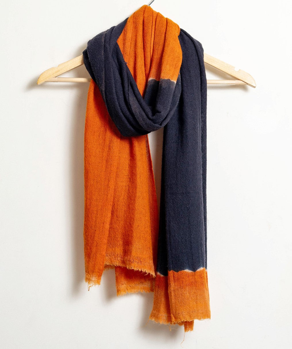 Tie and Dye Brush Paint Pattern Super Soft Woolen Muffler For Man | Navy Rust