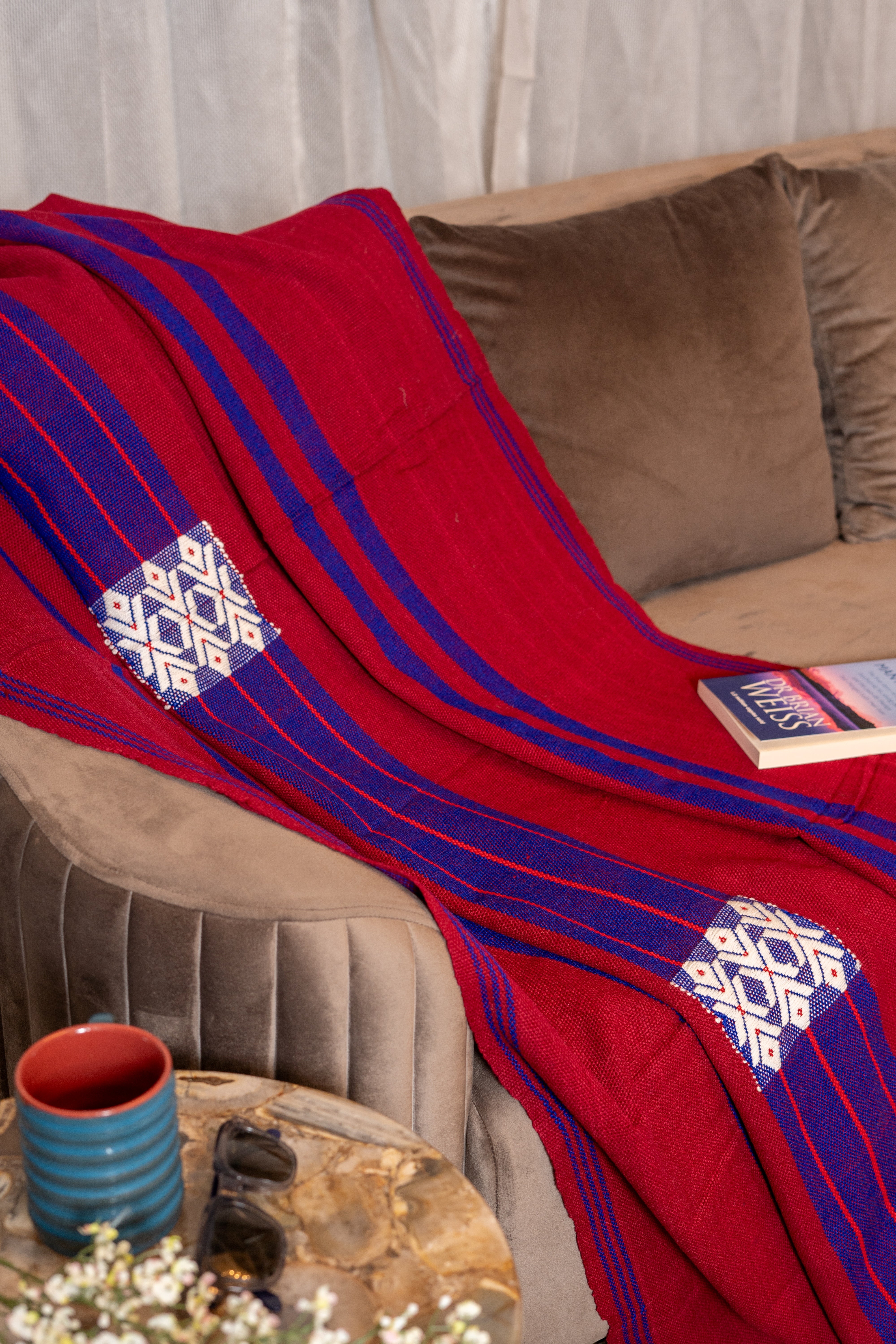 OMVAI Artisanal Patterned Cashmilon Woven Throw Blanket / Comforter Burgandy with Blue, and White weave border
