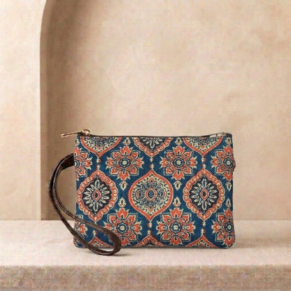 OMVAI Riwaaz Tote Handbag
