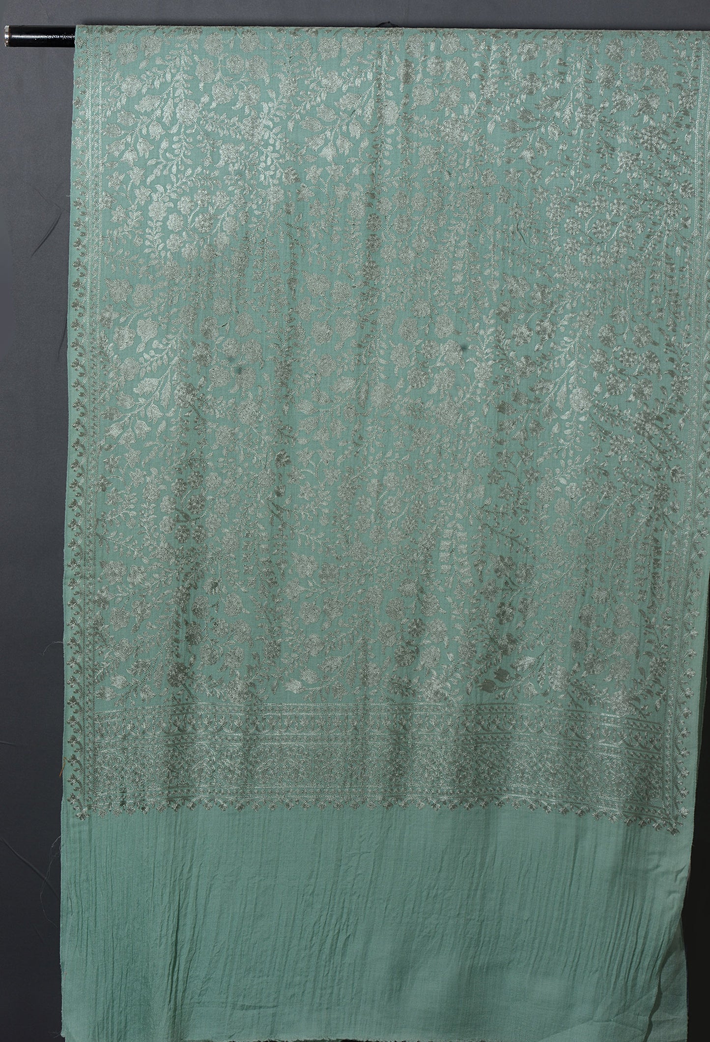Wandh Exquisite Embroidered Stole - Mint