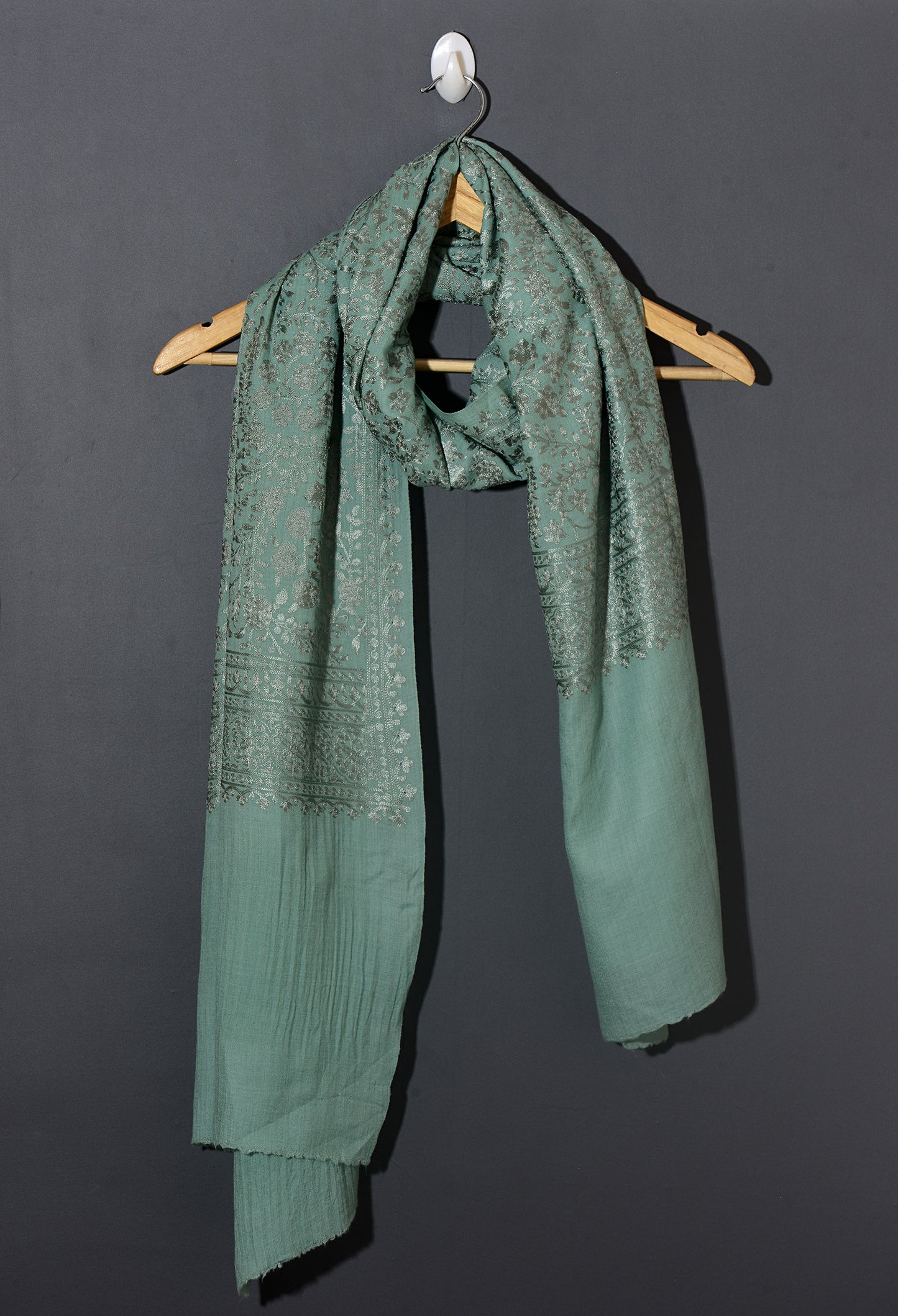 Wandh Exquisite Embroidered Stole - Mint