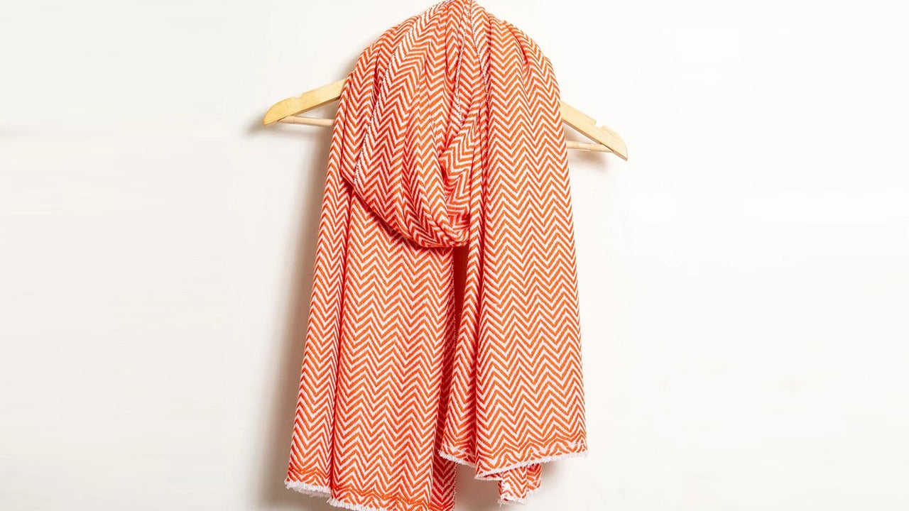 無料発送 Zig Zag Mufflers – OMVAI India 小物