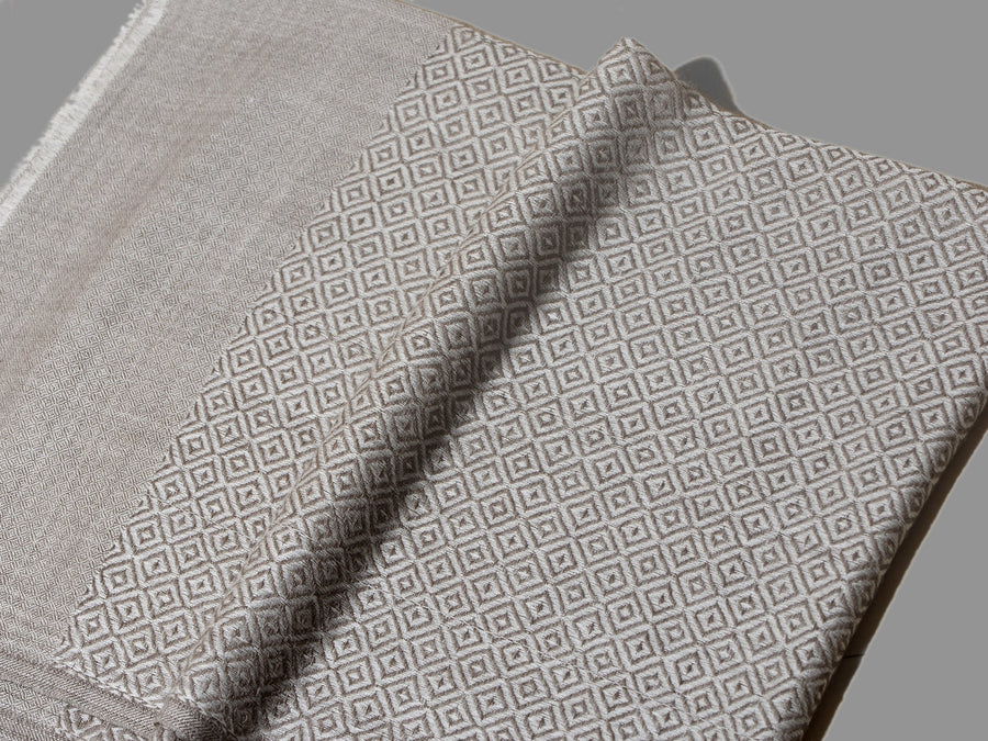 Diamond Weave Super Soft Cashmere Muffler - Dark Grey