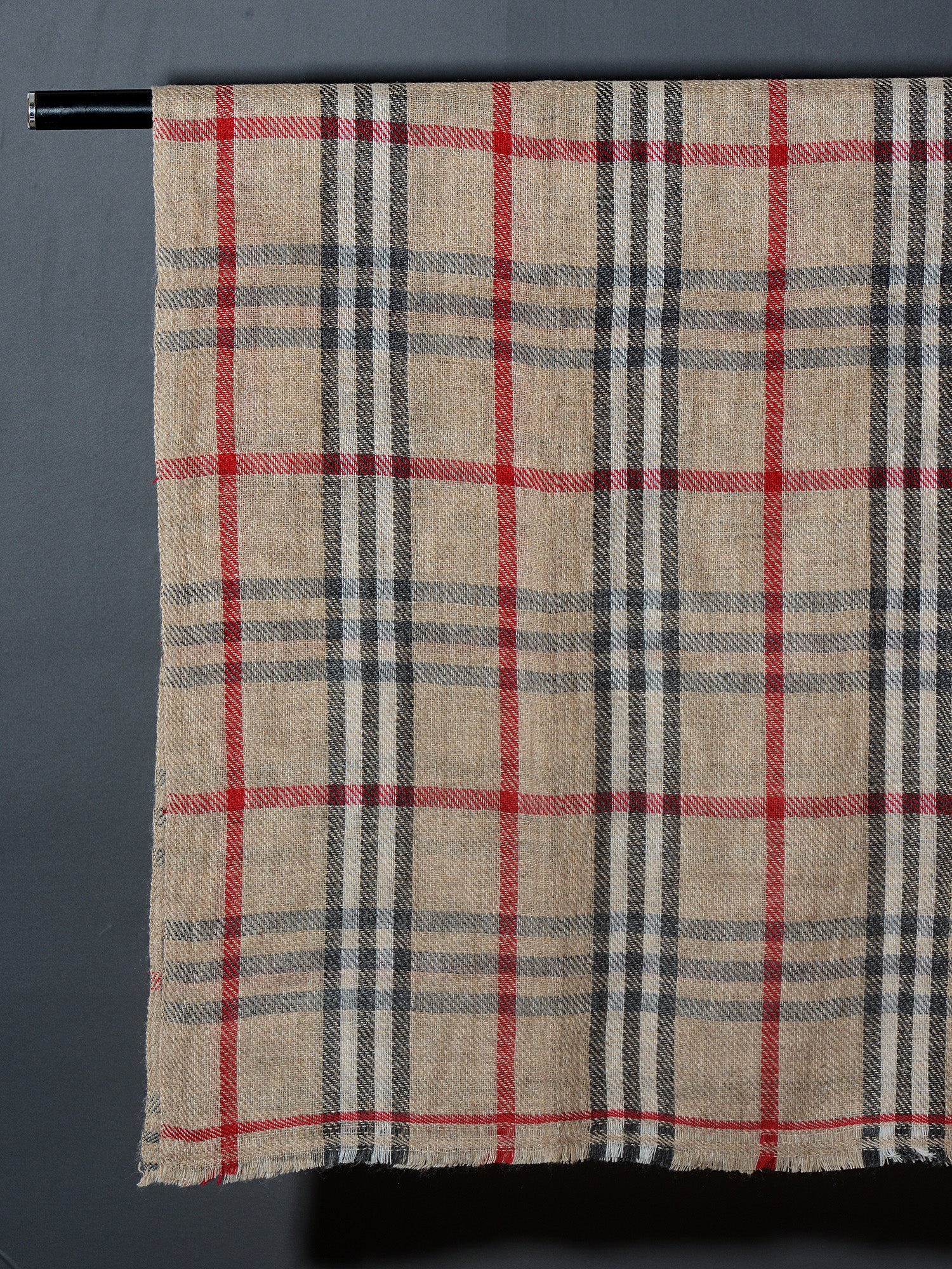 Classy Checks Fine Wool Super Soft Woolen Muffler - Multi