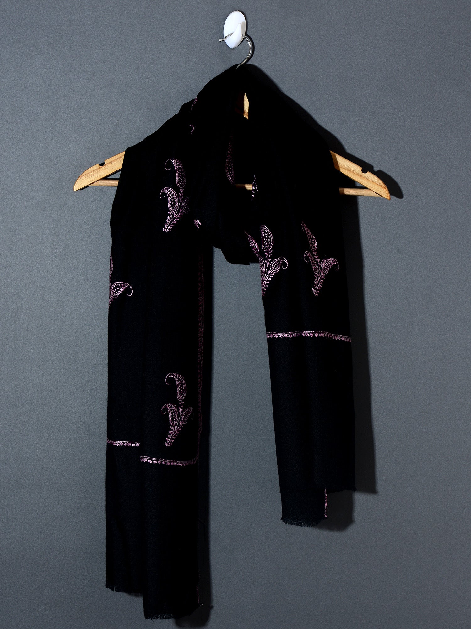 PHOOL BUTI The Flower motif Hand Embroidered Stole - Black